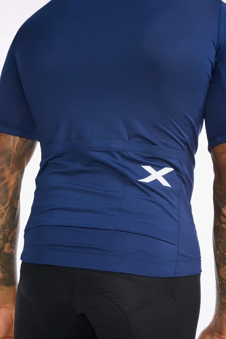 2XU - Aero Cycle Short Sleeve Jersey - Men's - Medieval/White Reflective - 2023 - Image 16