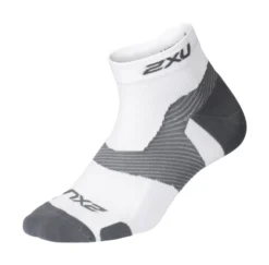 2XU - Vectr Cushion 1/4 Crew Socks - 2023