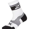 2XU - VECTR Unisex Cushion Crew Socks - White/Black