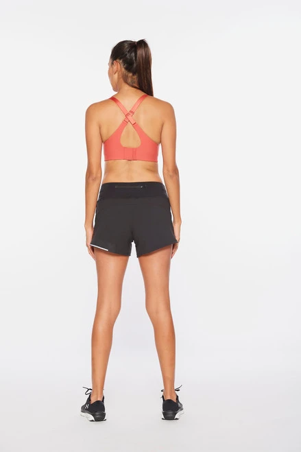 2XU - PERFORM Women's Perforated Medium Impact Bra - Cranberry - Image 4