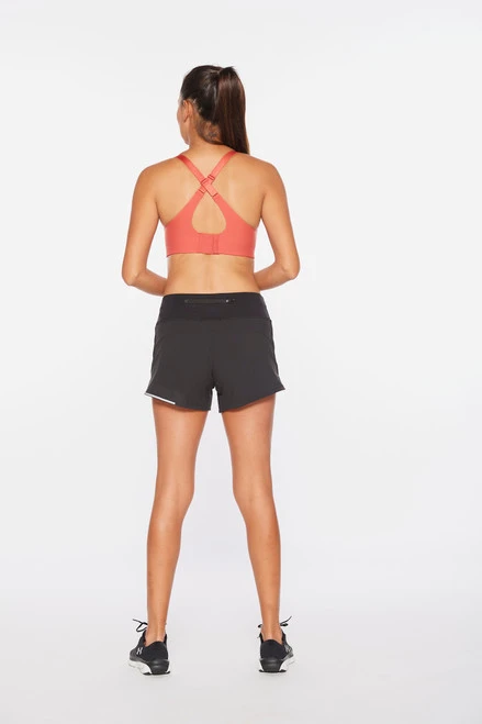 2XU - PERFORM Women's Perforated Medium Impact Bra - Cranberry - Image 5